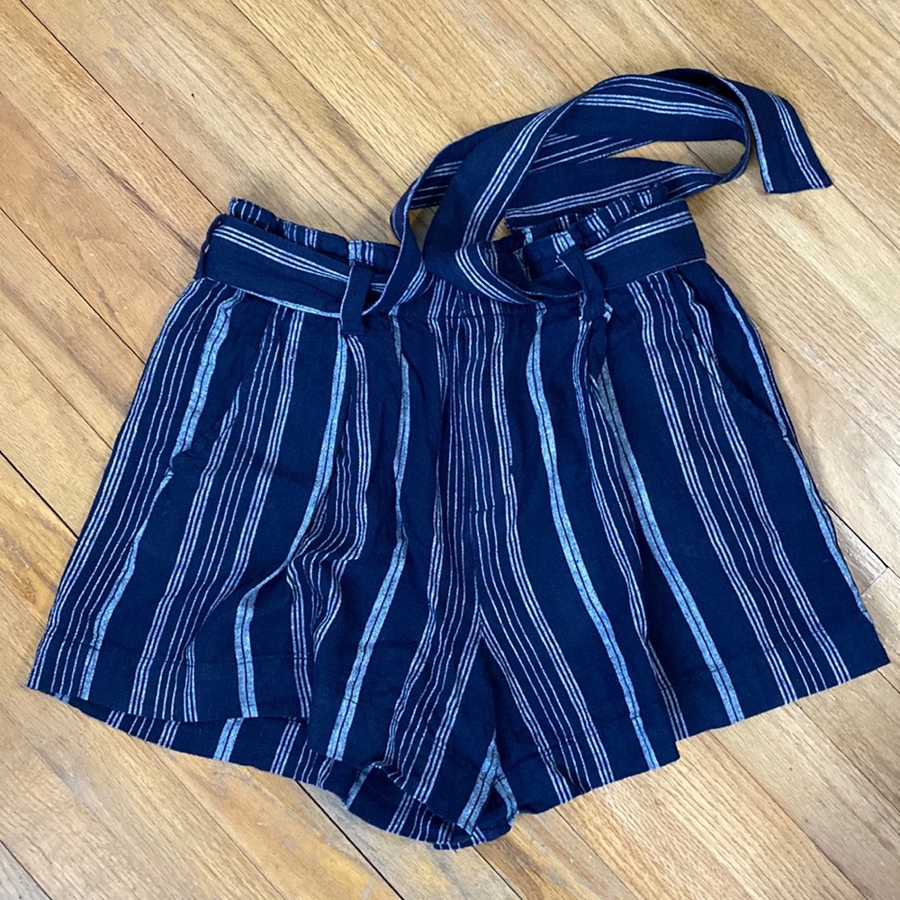 GAP High Rise Shorts